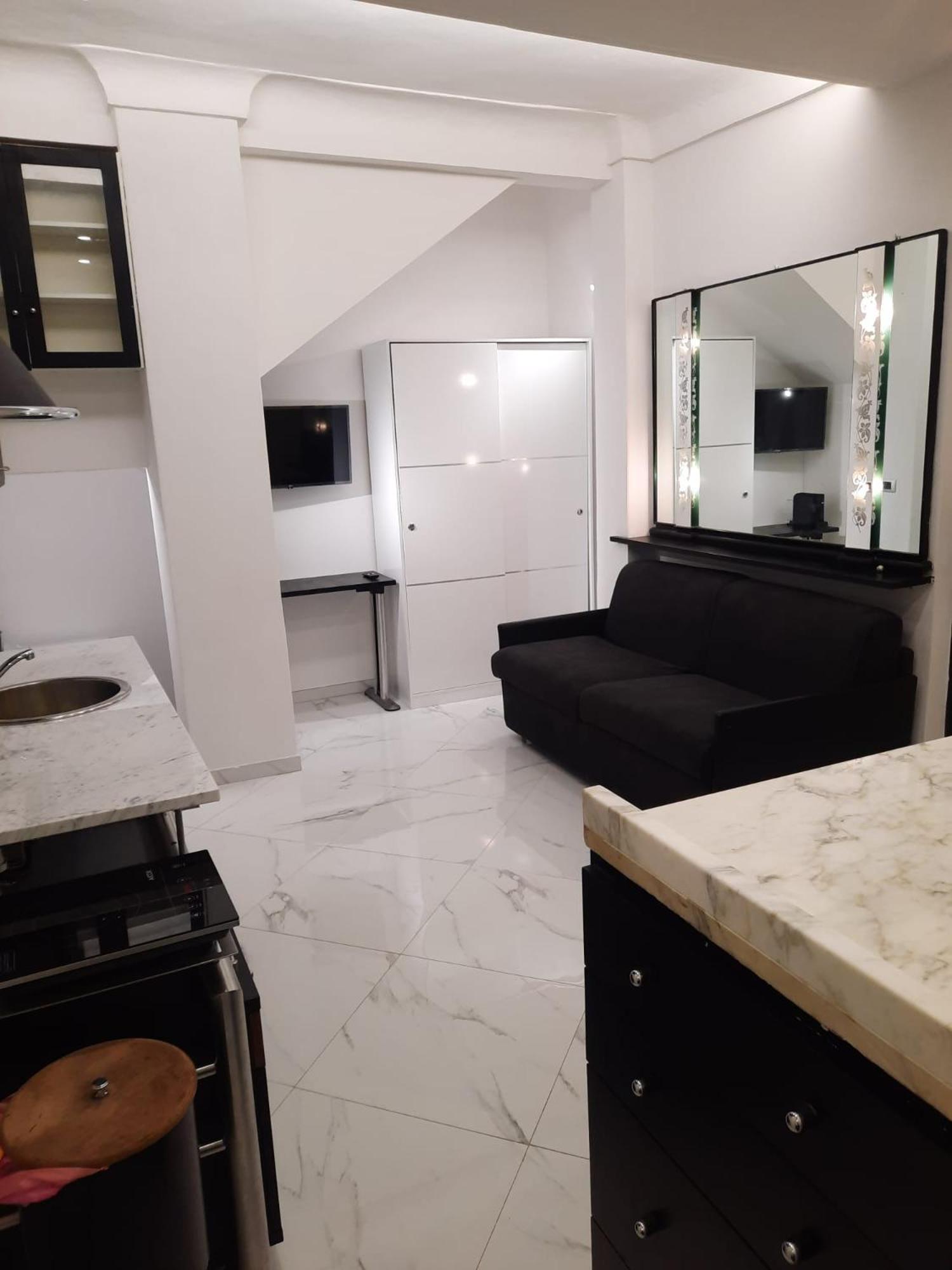 בולוניה Studio Apartment Santa Caterina מראה חיצוני תמונה